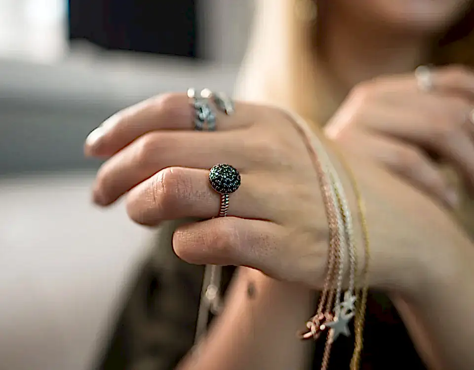 gumus-taki-alirken-nelere-dikkat-edilmeli